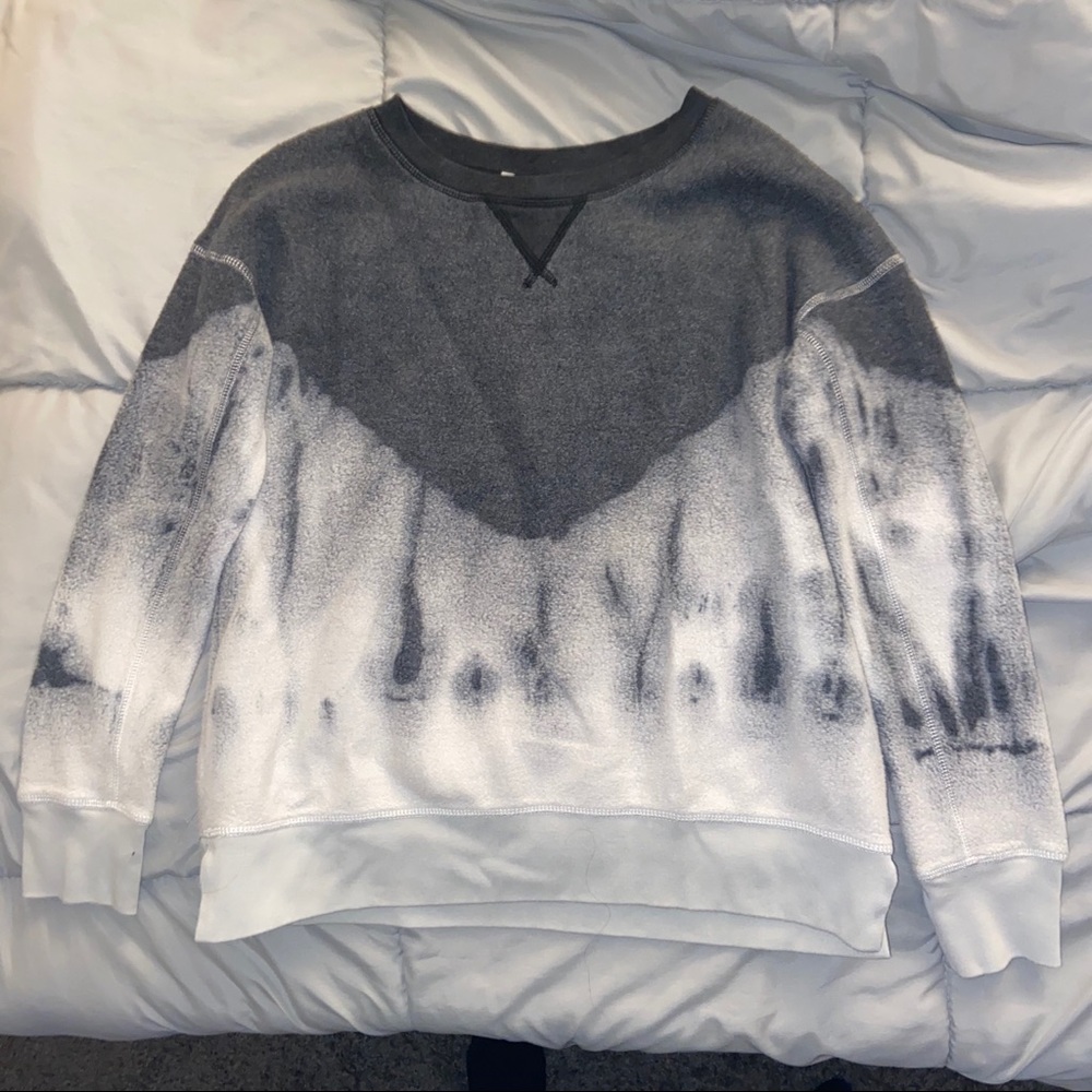 Bleach dyed sweater